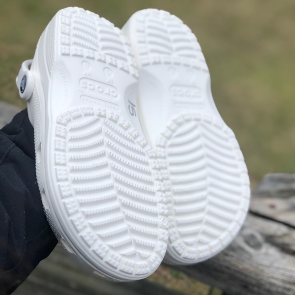 Crocs - Picture 2 of 4